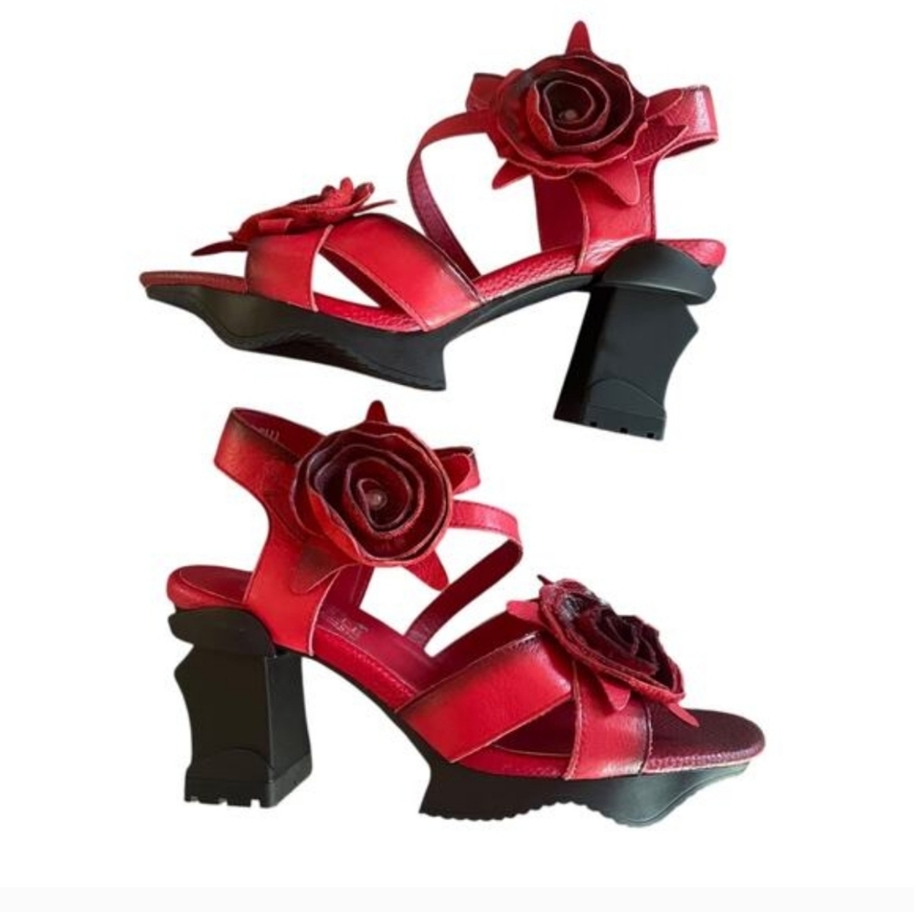 L'artiste Shelly Red Ankle Strap Women's Sandal
